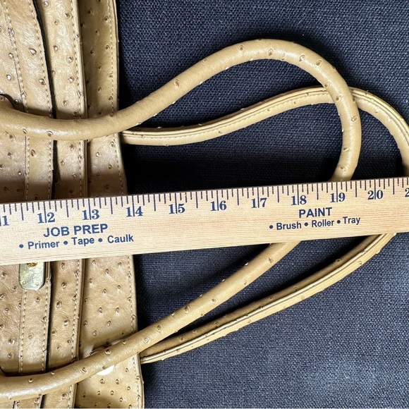 Gilli Tan Hobo Bag Purse ostrich Leather Gold Metal Carry On, Doctor, Commuter - Picture 6 of 15